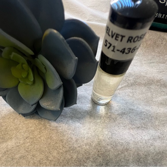 Holistic Velvet Rose Care Bundle - Picture 7 of 9